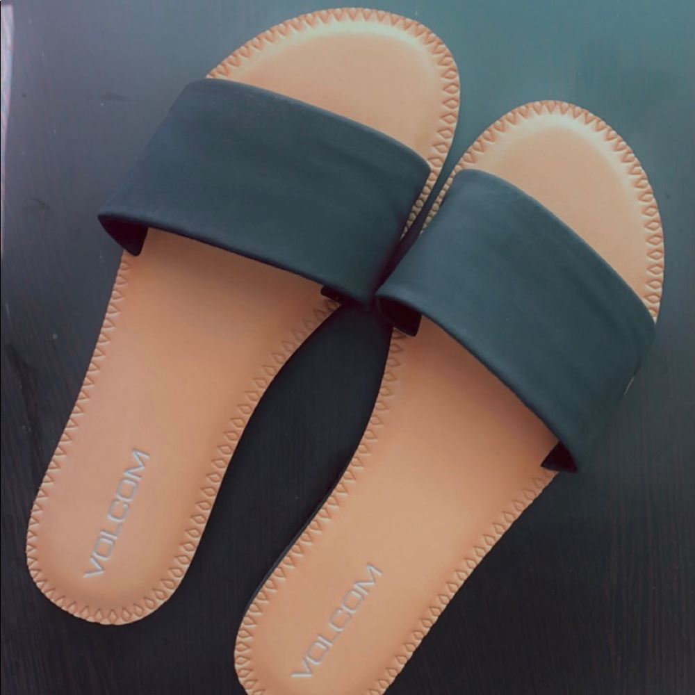 Black Slides sz 7